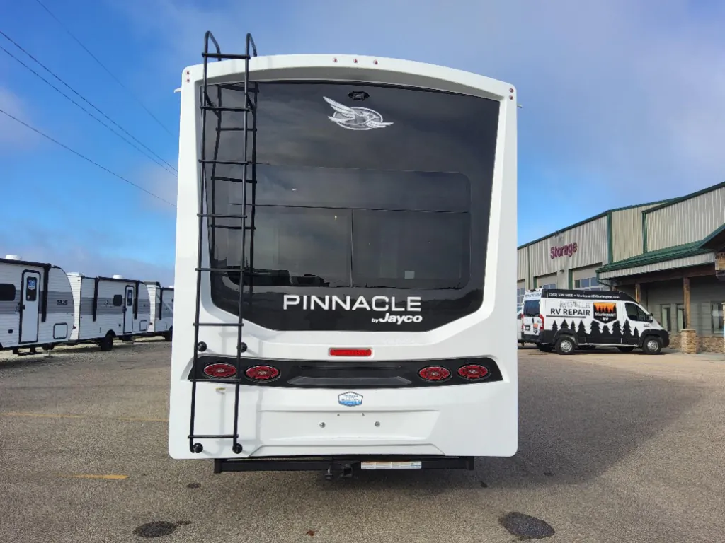 2026 Jayco Pinnacle 36FBTS, Photos photo 7