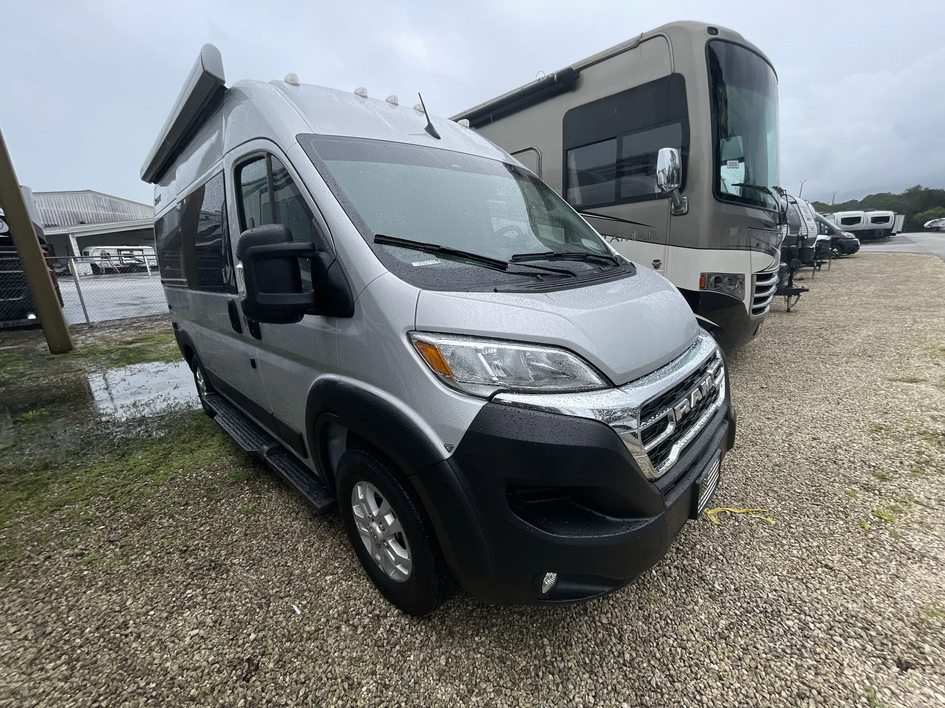 2025 Thor Motor Coach Scope 18G - Photo 2