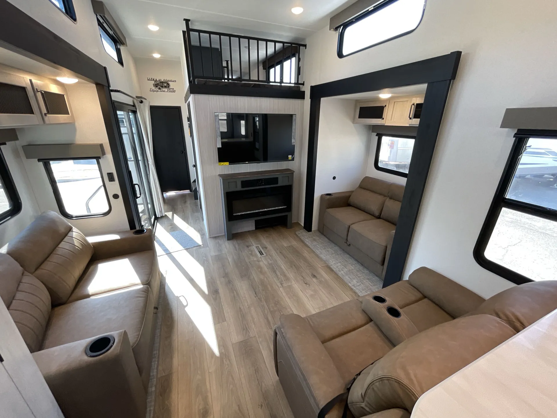 2027 Forest River Puma Vista 403LFT — living area main