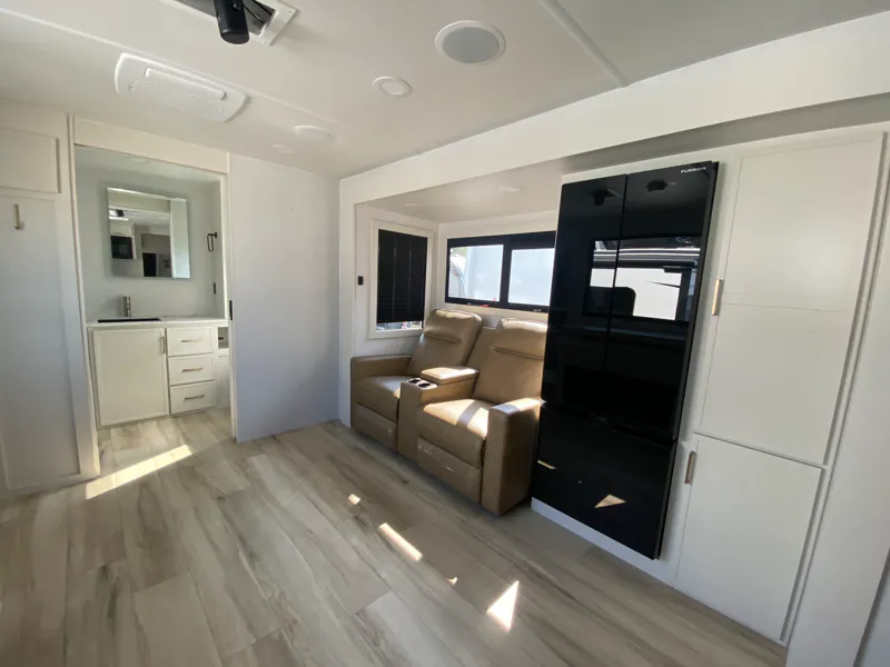 2026 Brinkley Model I 265, Photos photo 12