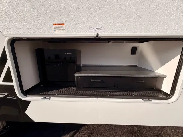 2026 Brinkley Model Z 3610, Exterior photo 15