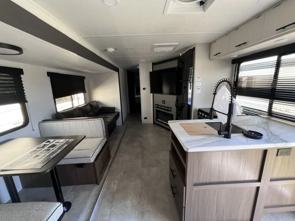 2027 Forest River TRACER 290QB, Photos photo 7