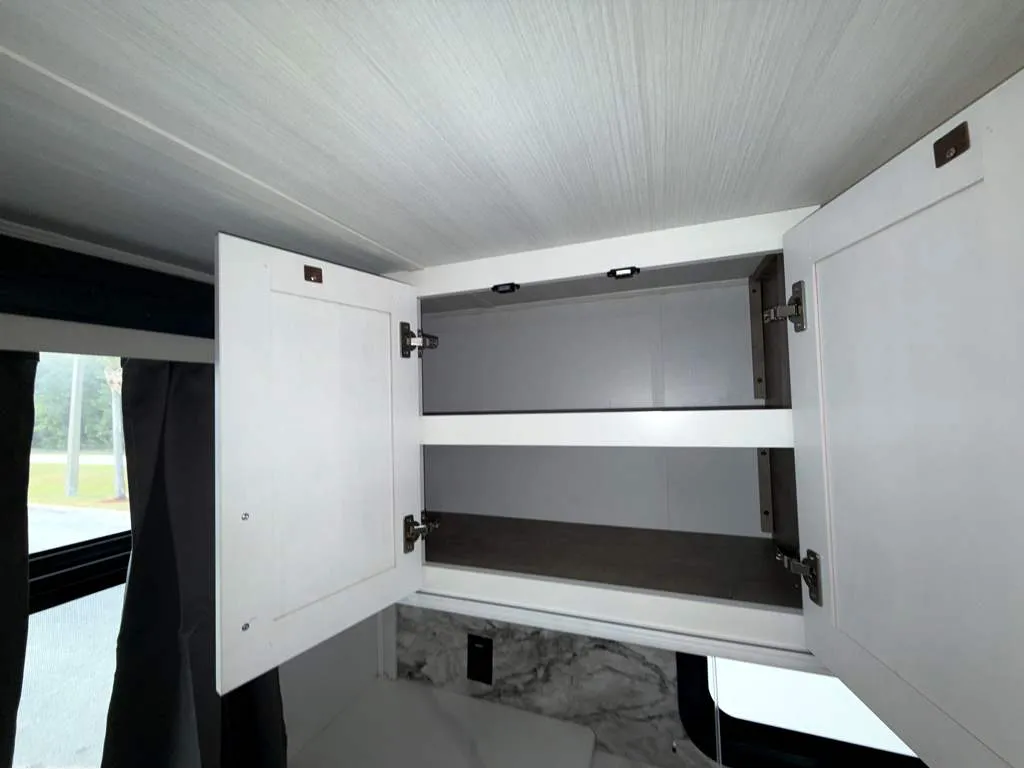 2024 Keystone Montana 3901RK, Photos photo 11