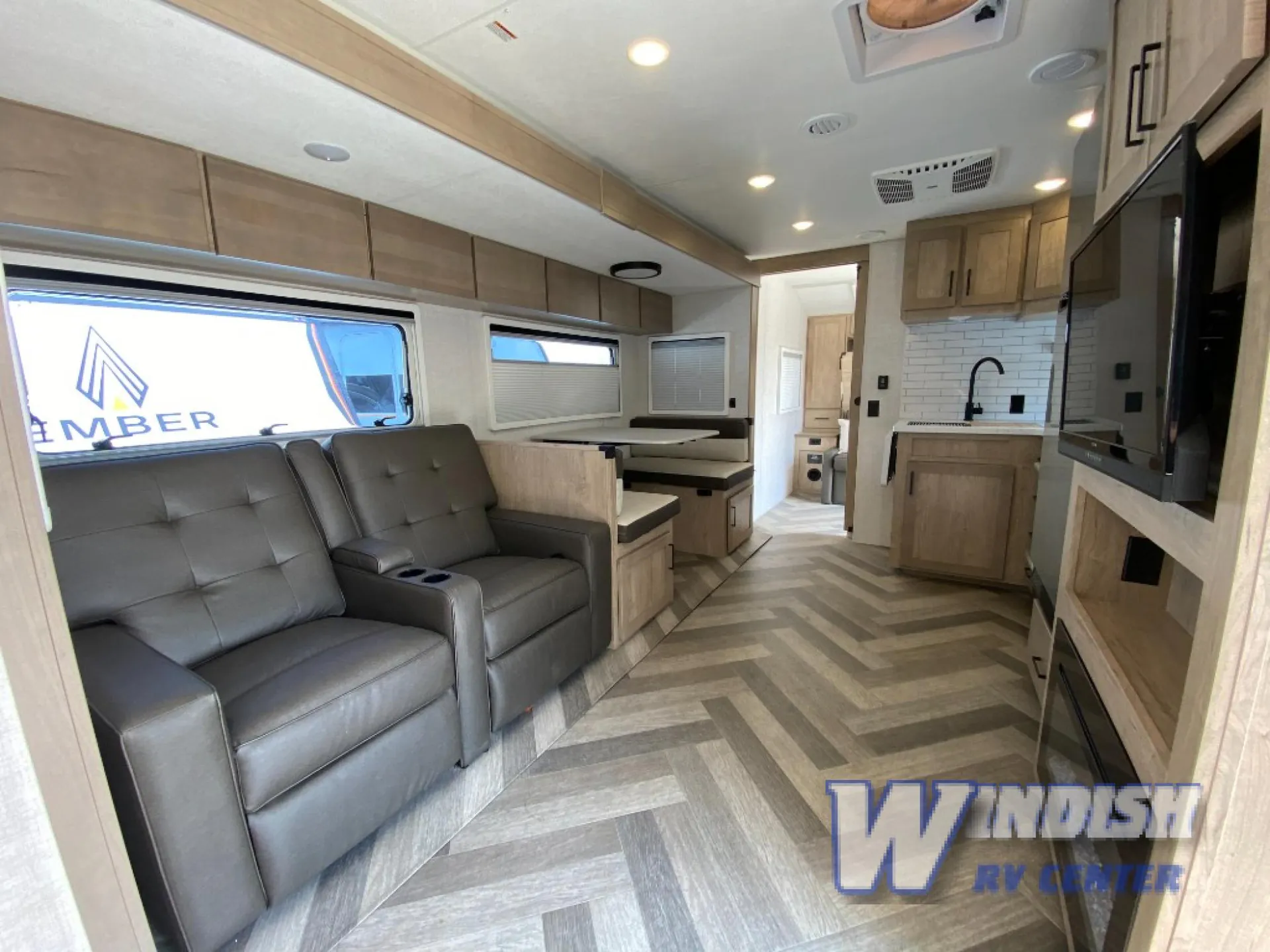 2023 Ember RV Touring Edition 26MRB - Photo 4