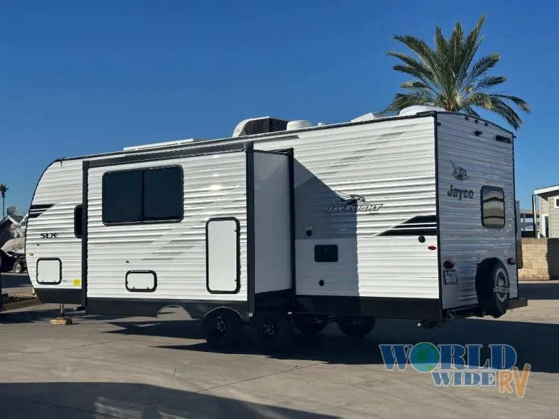 2026 Jayco Jay Flight SLX 245BHSW - Photo 4