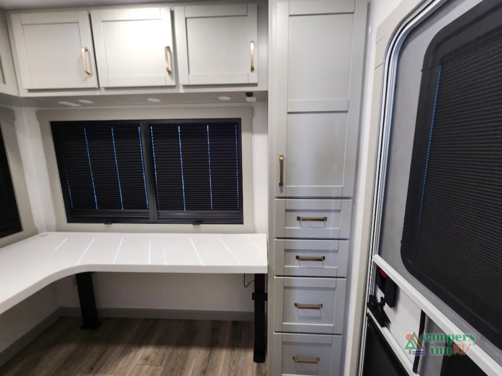 2026 Brinkley Model Z 3515, Photos photo 36