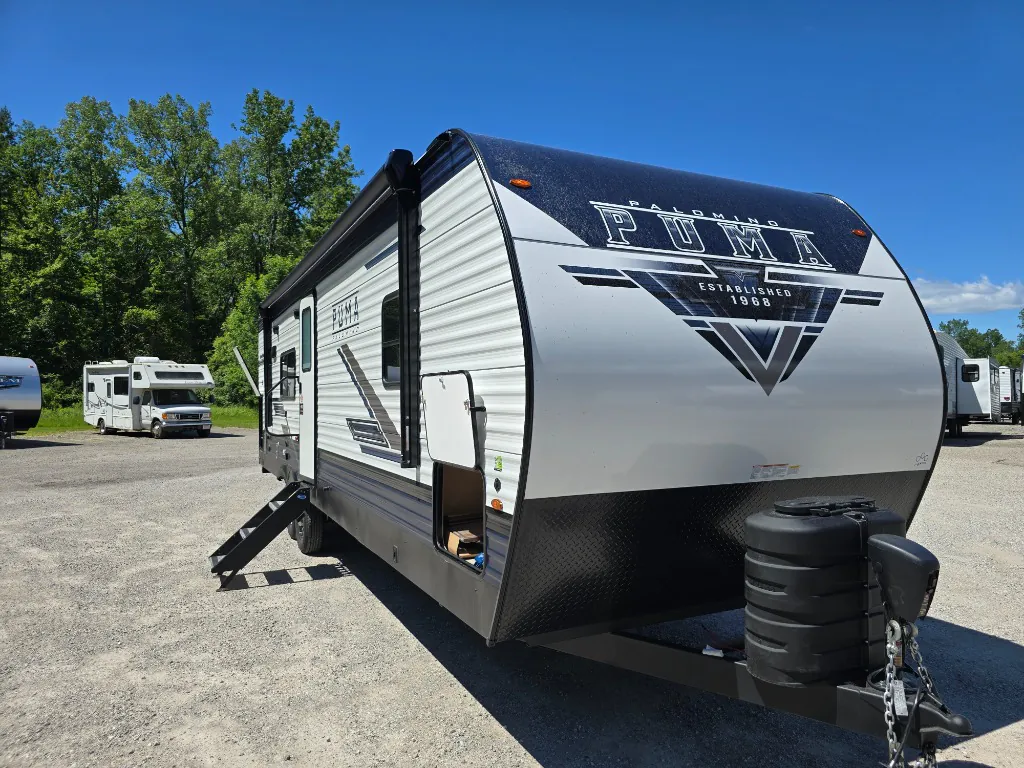2024 Palomino Puma 28RKQS - Photo 2