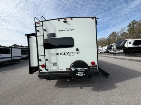 2026 Forest River Rockwood Mini Lite 2515S - Photo 4