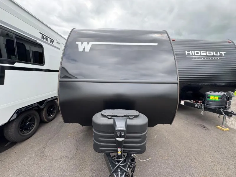 2027 Winnebago Micro Minnie 2000FRB - Photo 4