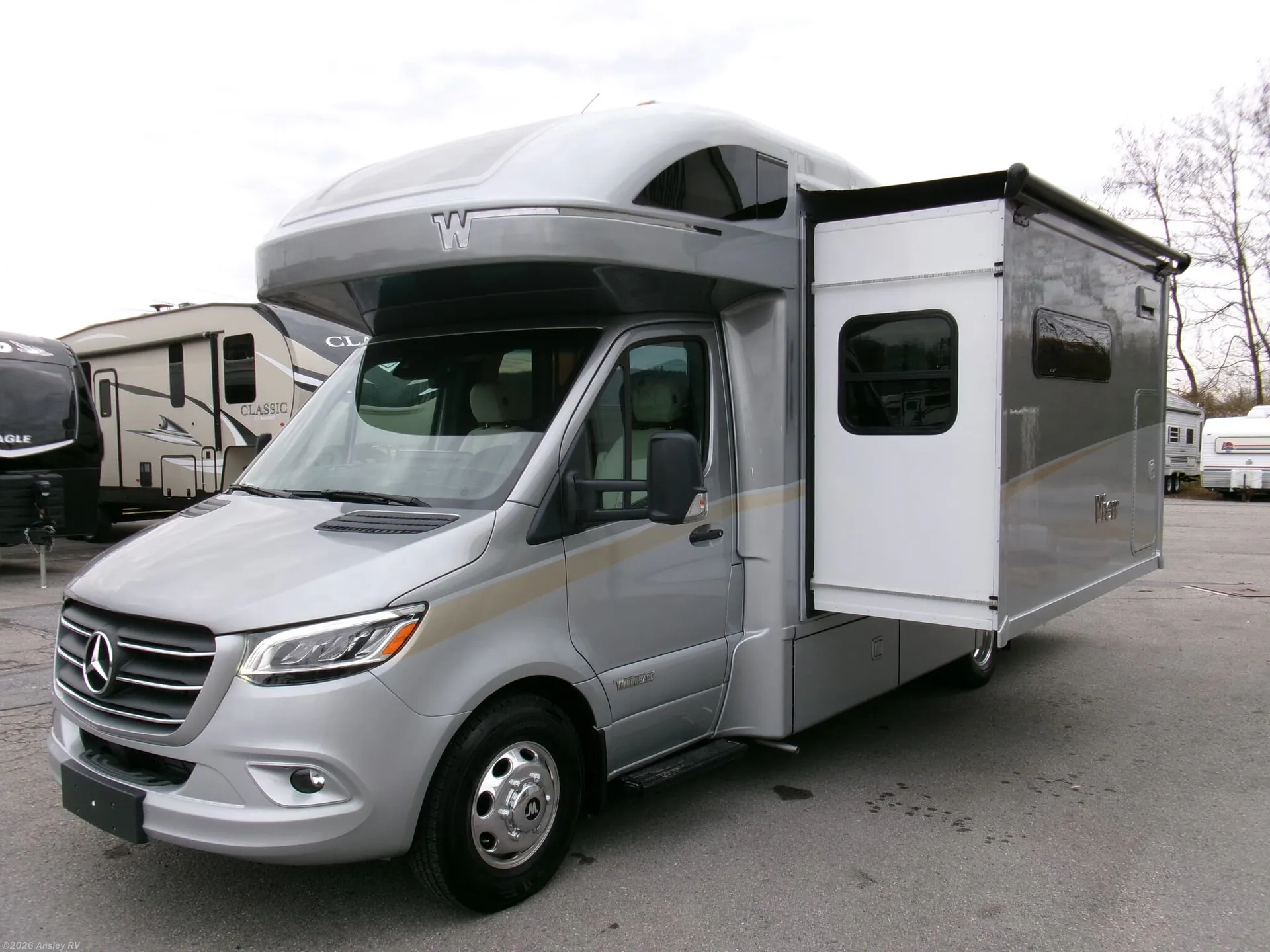 2025 Winnebago View 24T - Photo 2