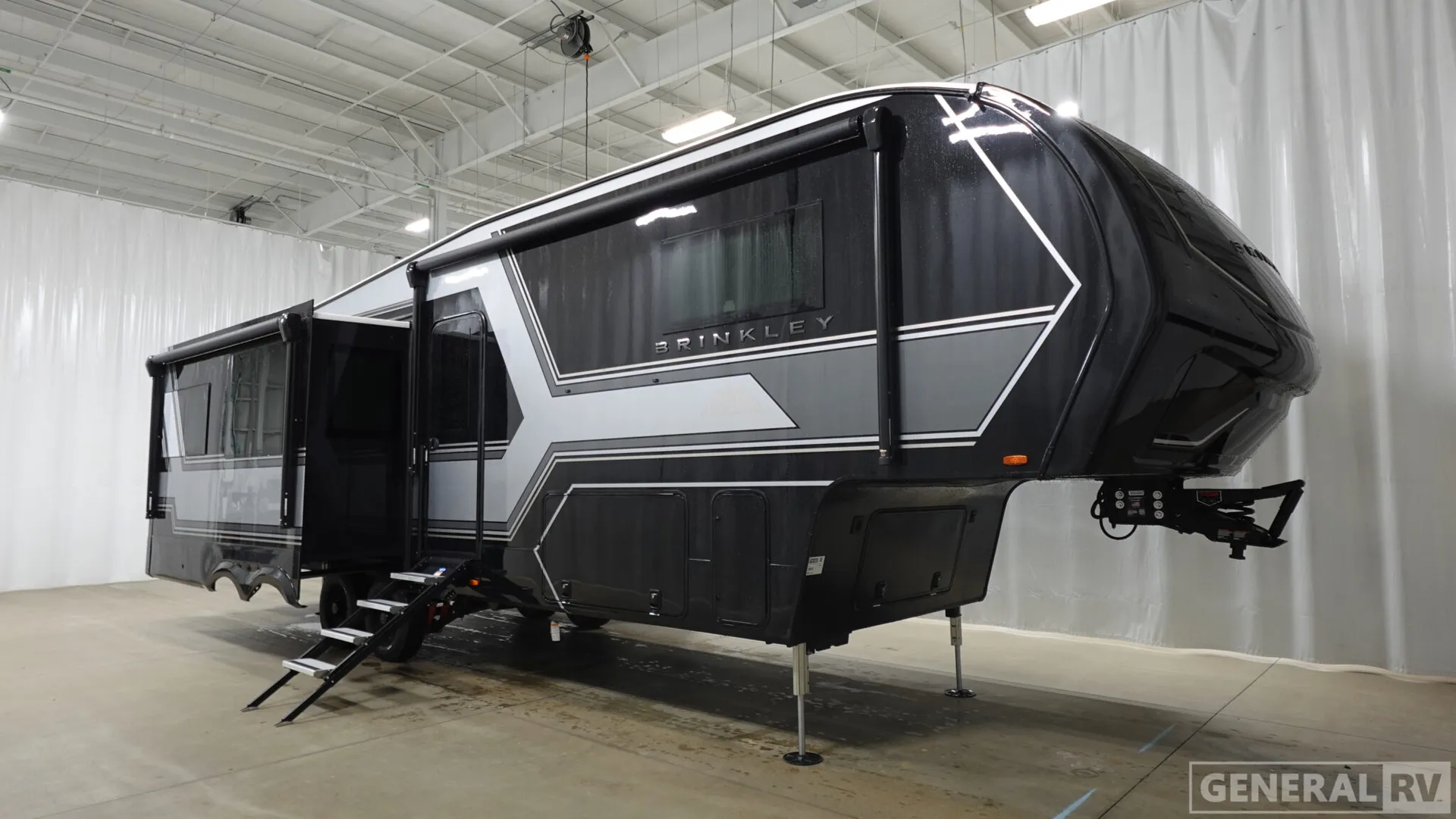 2026 Brinkley Model Z 3100 - Photo 2