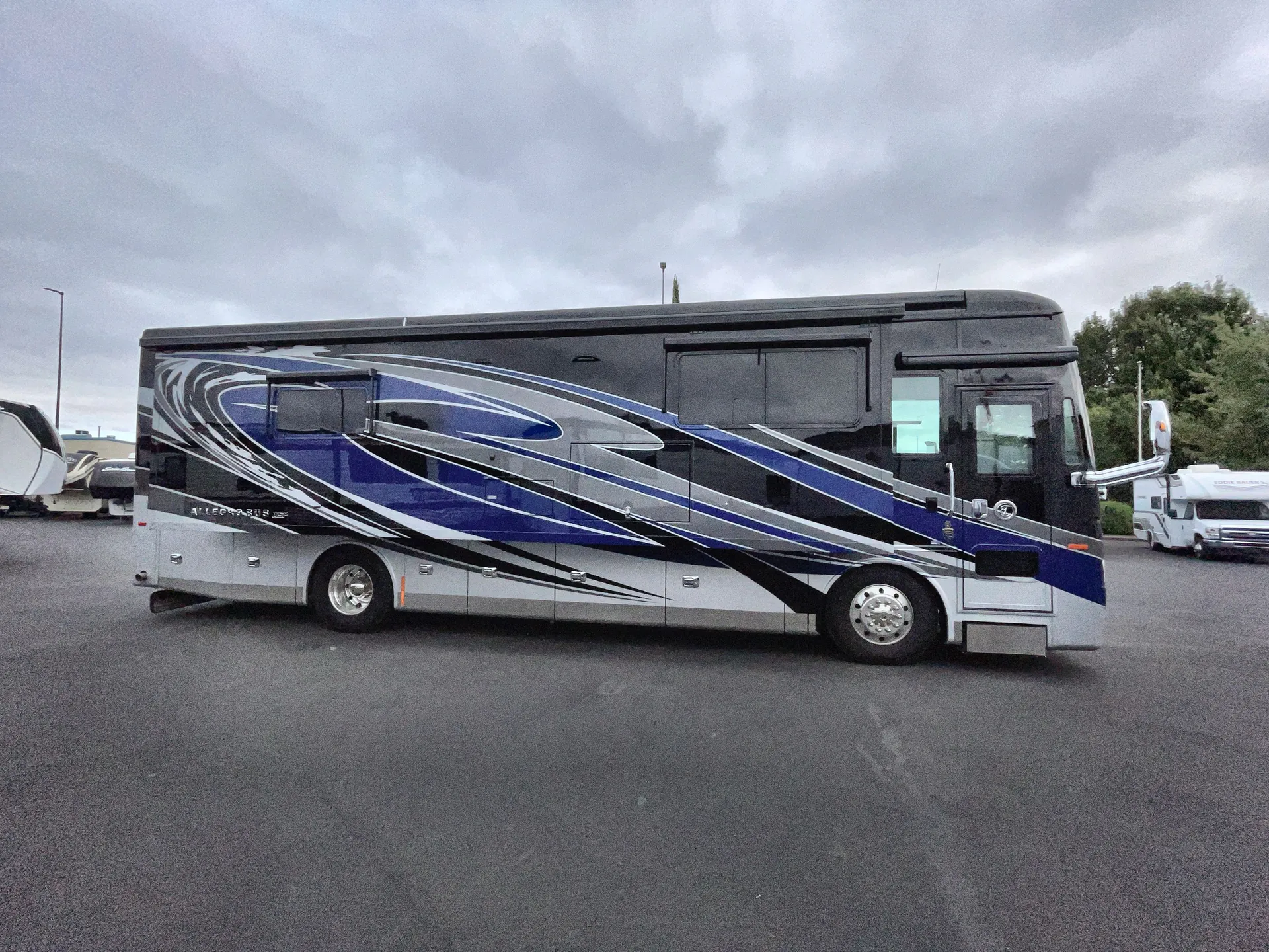 2022 Tiffin Allegro Bus 35 CP - Photo 2