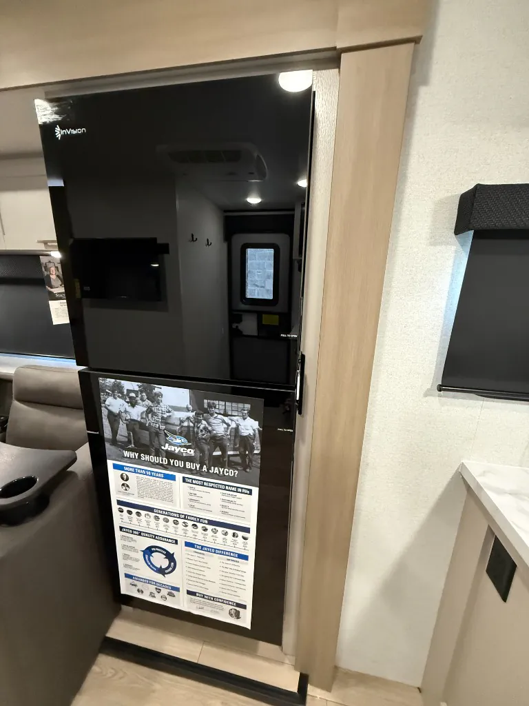 2027 Jayco Jay Feather Air 17FK - Photo 4