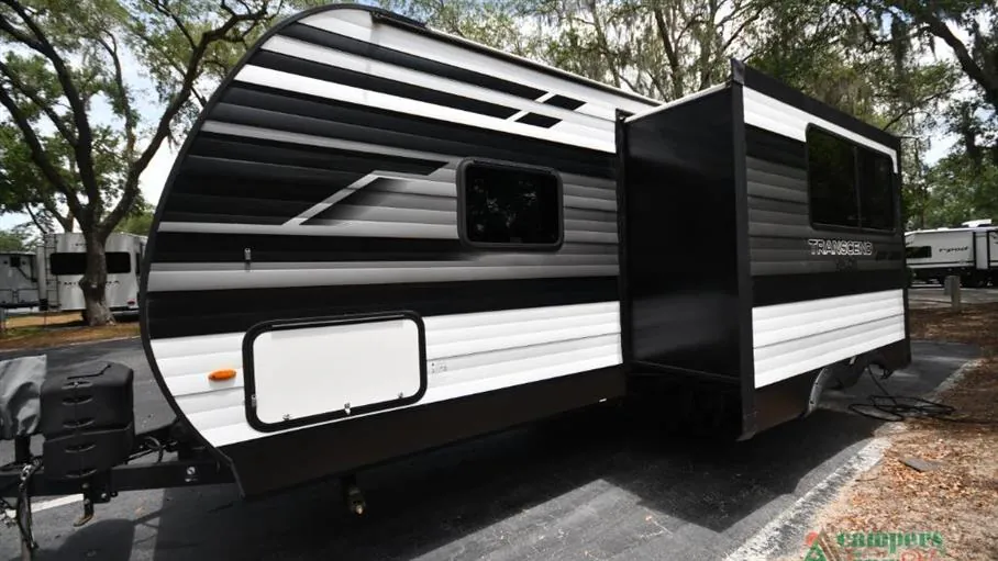 2022 Grand Design Transcend Xplor 221RB - Photo 4