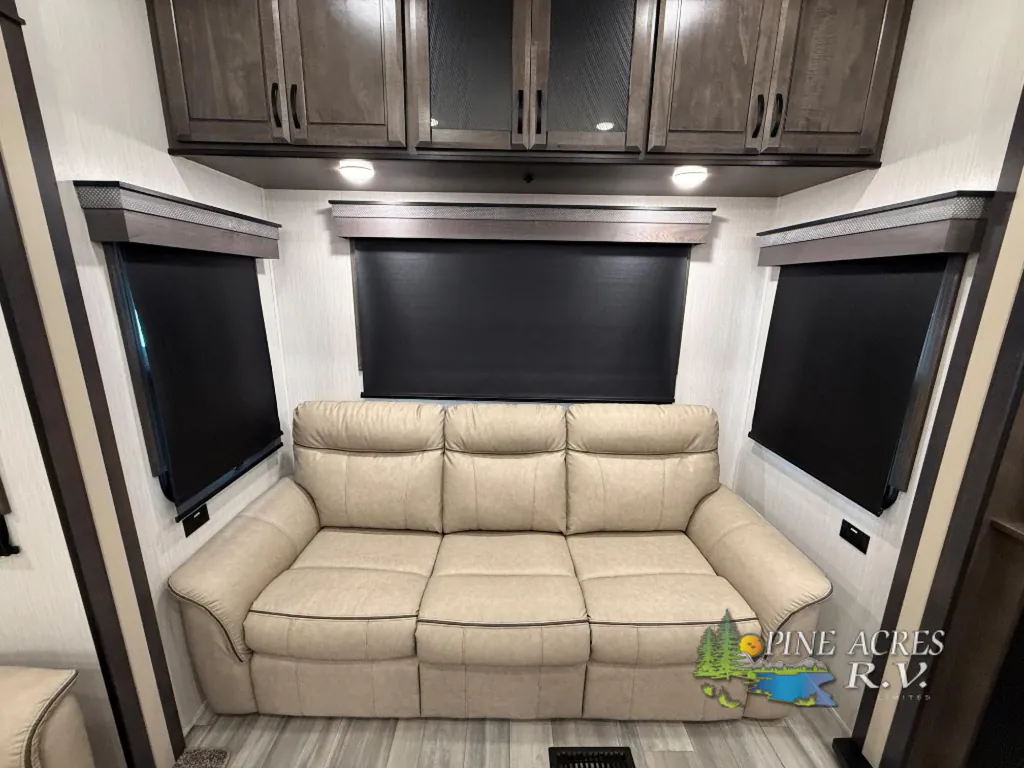 2022 Forest River Cedar Creek Champagne Edition 38EL, Photos photo 21