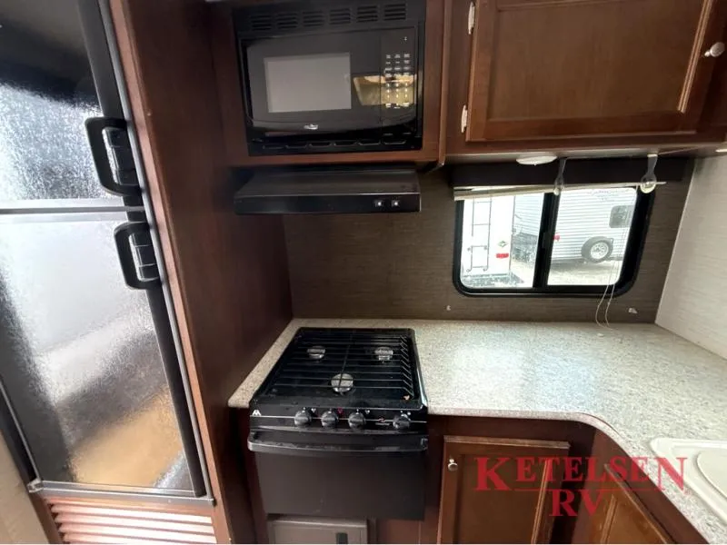 2016 Keystone Bullet 248RKS - Photo 4