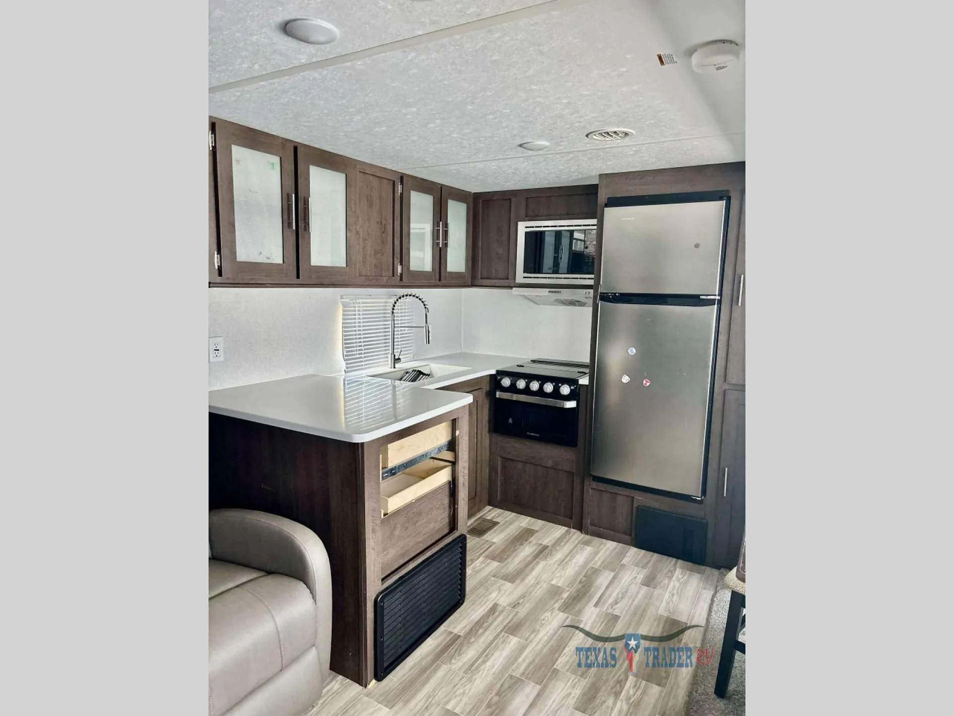 2020 Forest River Wildwood 27RKS - Photo 4