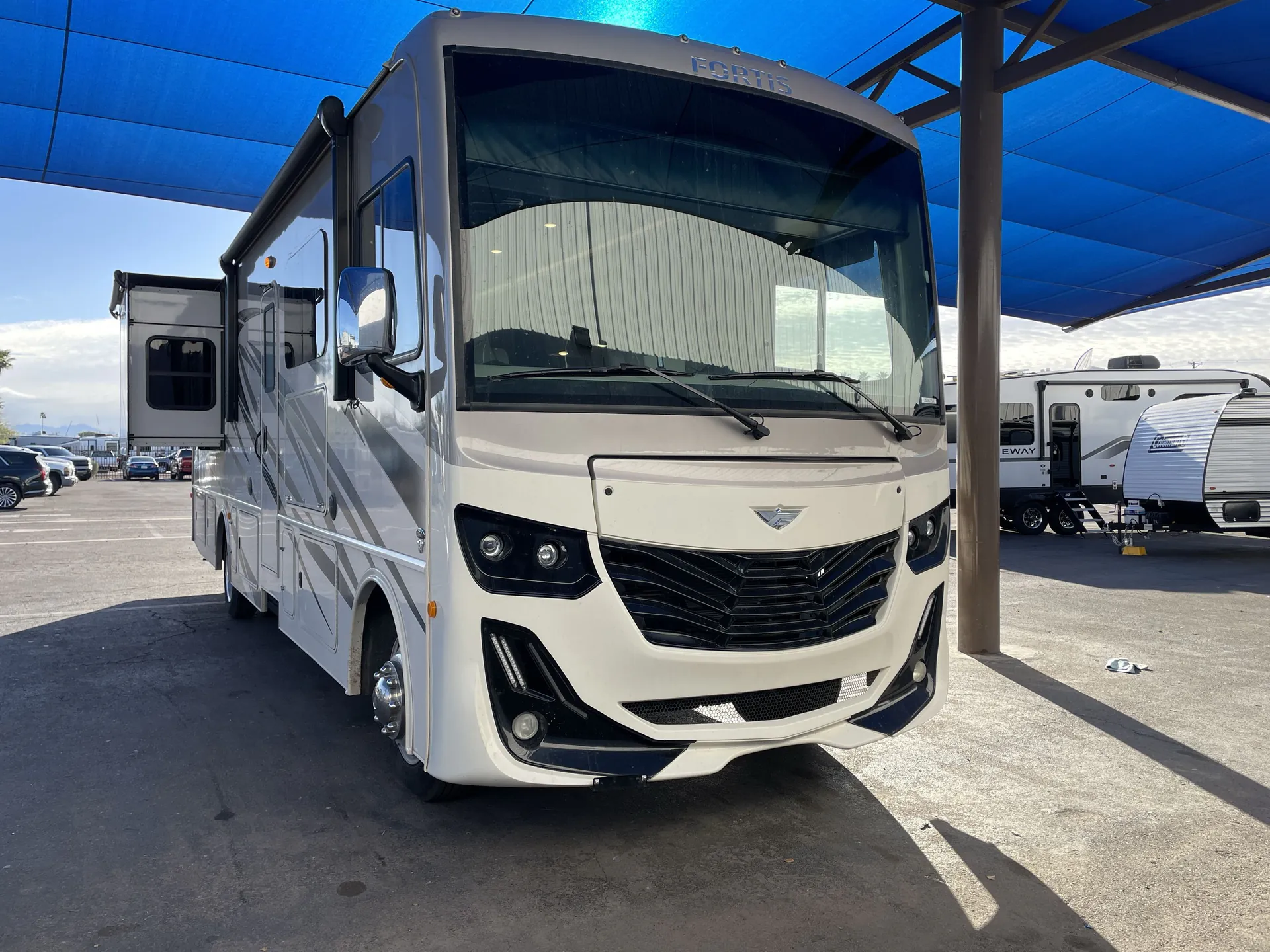 2022 Fleetwood Fortis 32RW - Photo 2