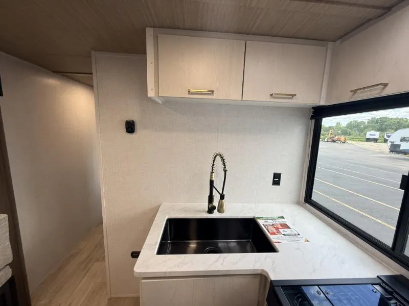 2027 Forest River Vibe 2900KB, Photos photo 11