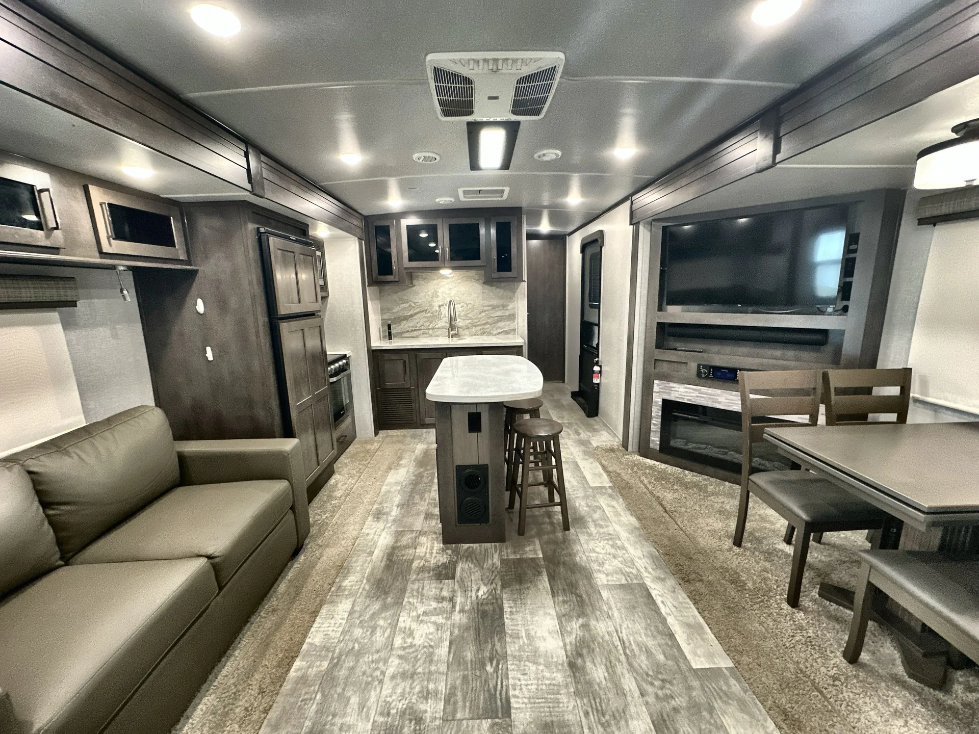 2021 Forest River Flagstaff Classic Super Lite 832IKRL — living area main