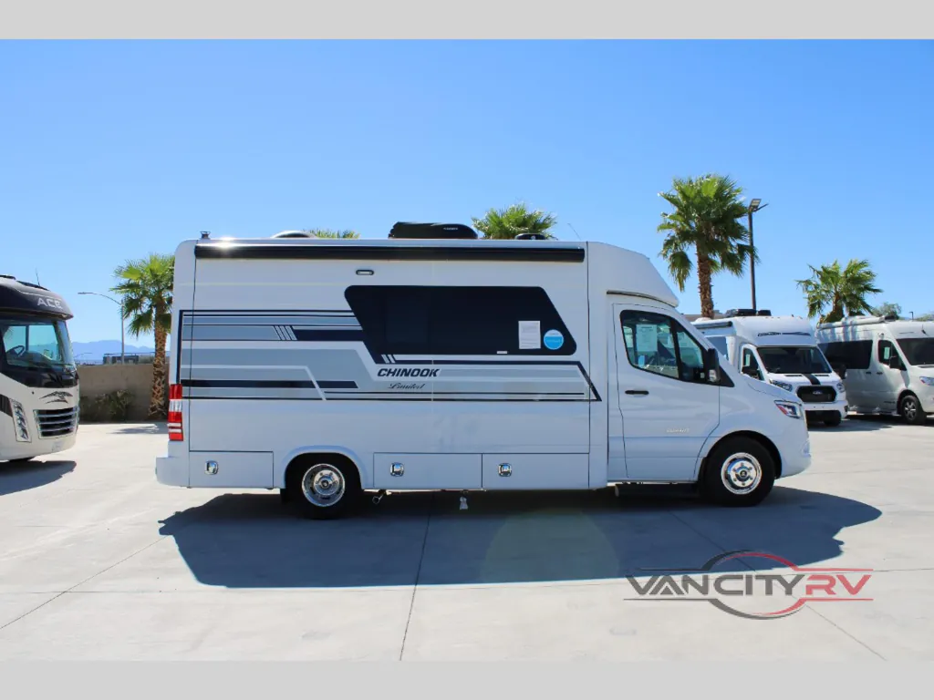 2024 Chinook RV Summit SS, Photos photo 7