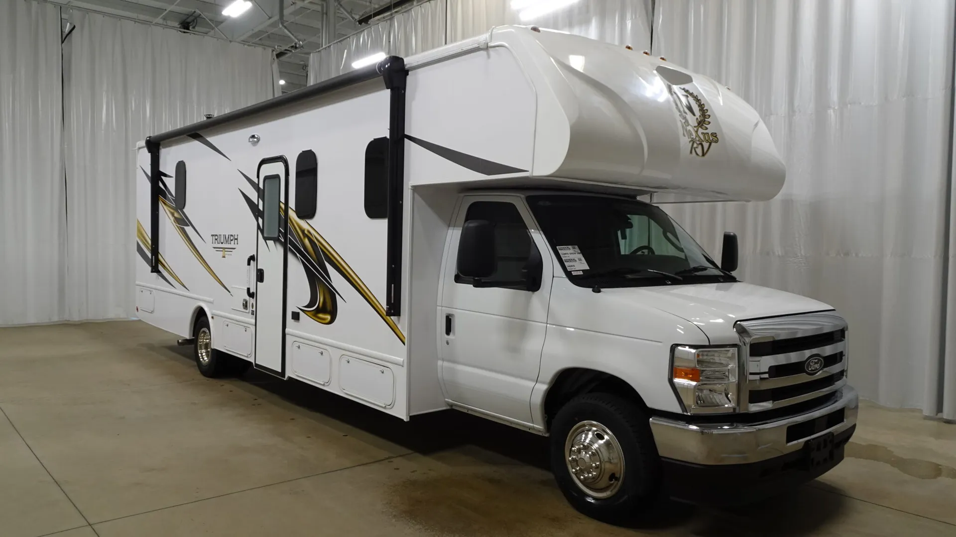 2026 NeXus RV Triumph 29T - Photo 2