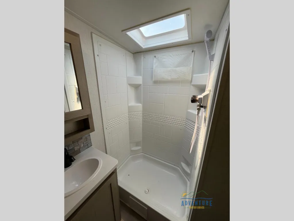 2024 Forest River Rockwood Mini Lite 2513S, Photos photo 12