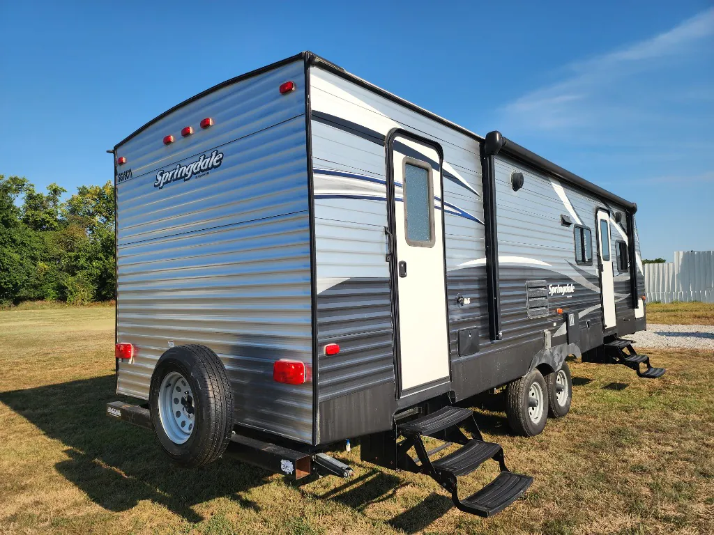 2018 Keystone Springdale 282BHWE - Photo 3