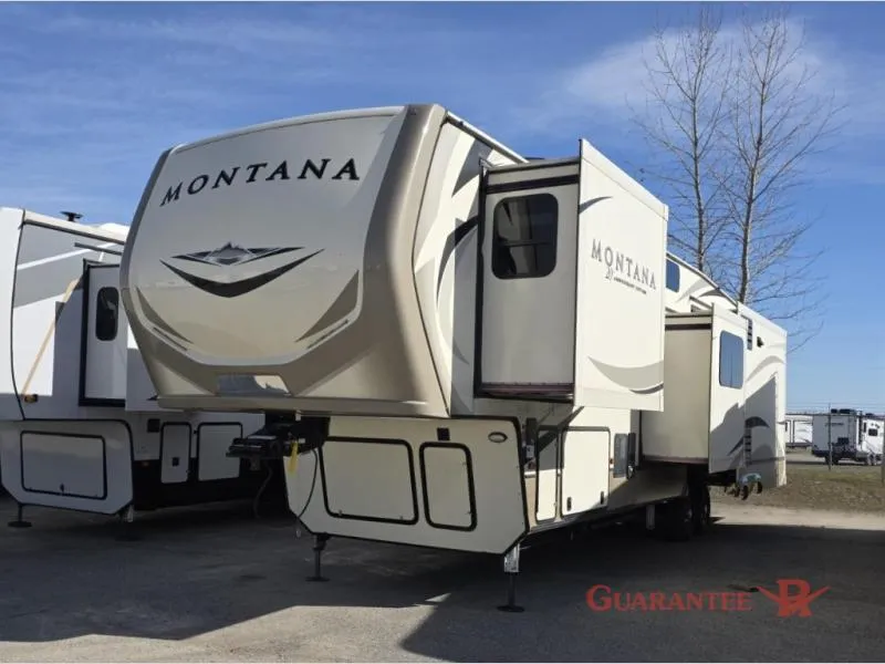 2019 Keystone Montana 3854BR - Photo 4