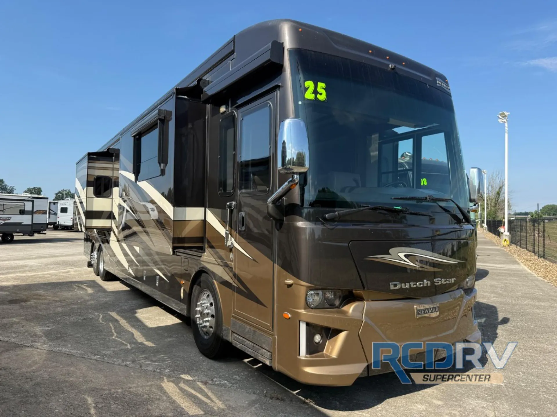 2019 Newmar Dutch Star 4328 - Photo 2