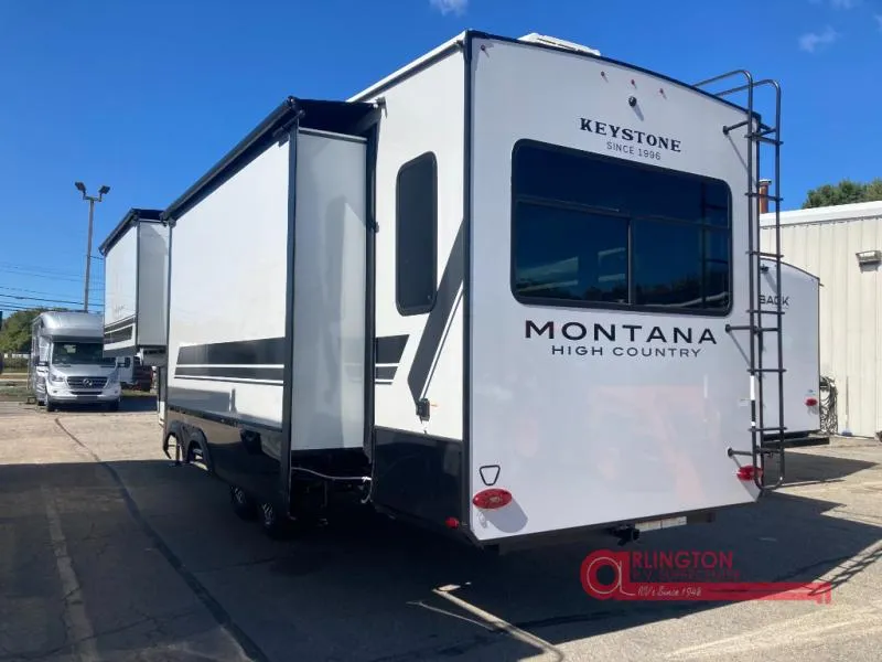 2026 Keystone Montana High Country 295RL - Photo 4