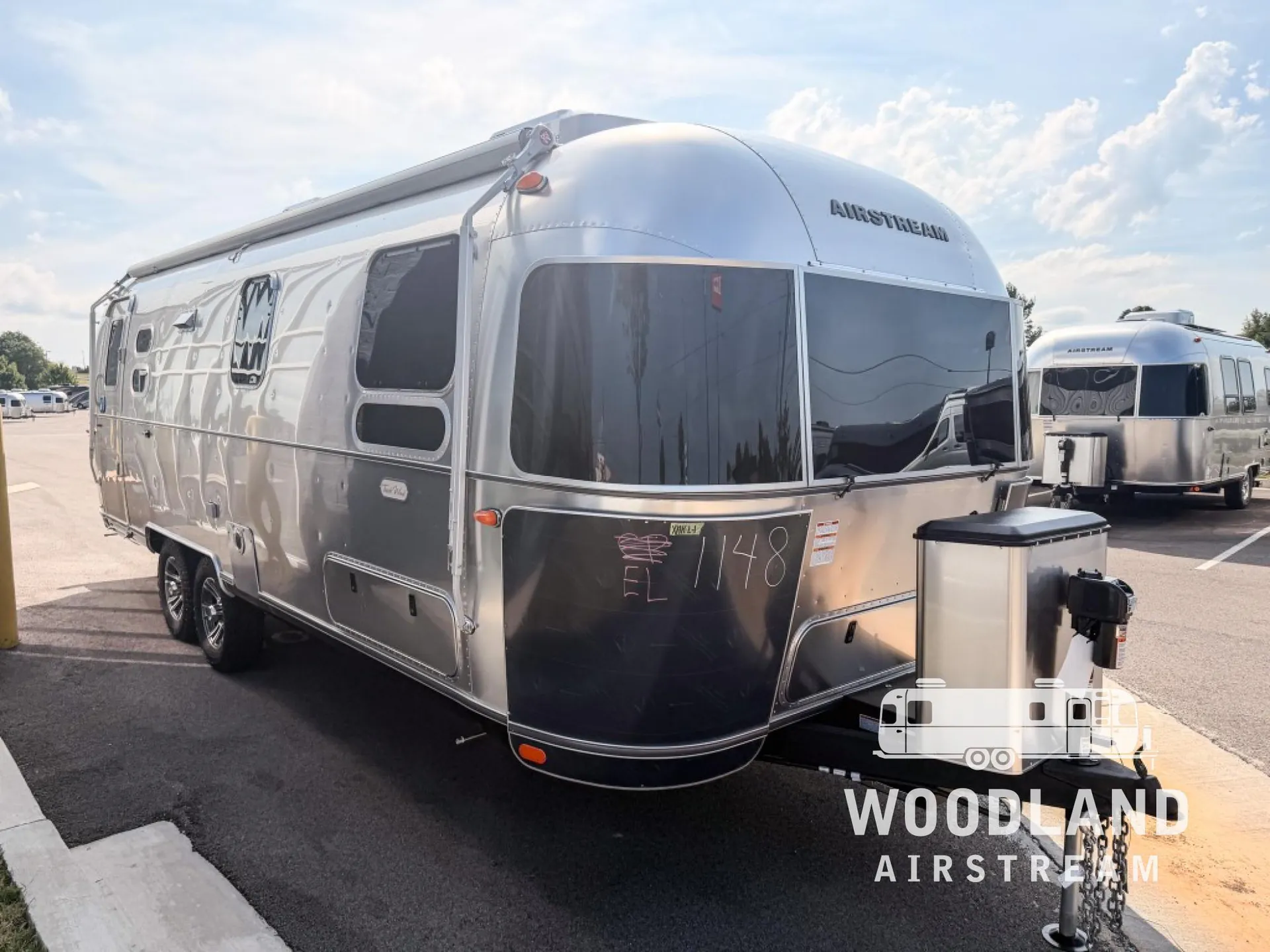 2027 Airstream Trade Wind 27FB TWIN - Photo 2