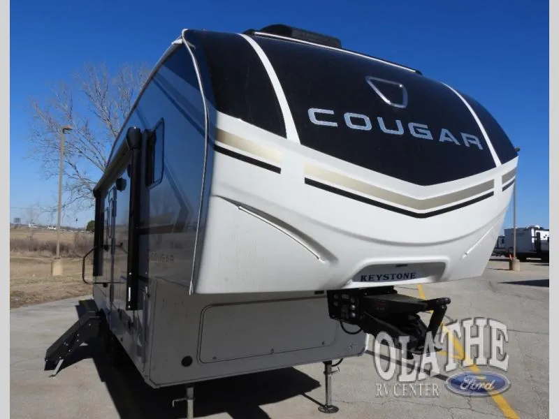 2026 Keystone Cougar Half-Ton 23MLE - Photo 2