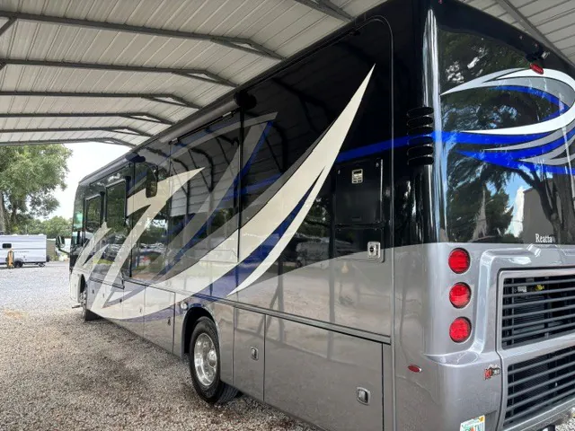 2019 Entegra Coach Reatta 39T2 - Photo 4
