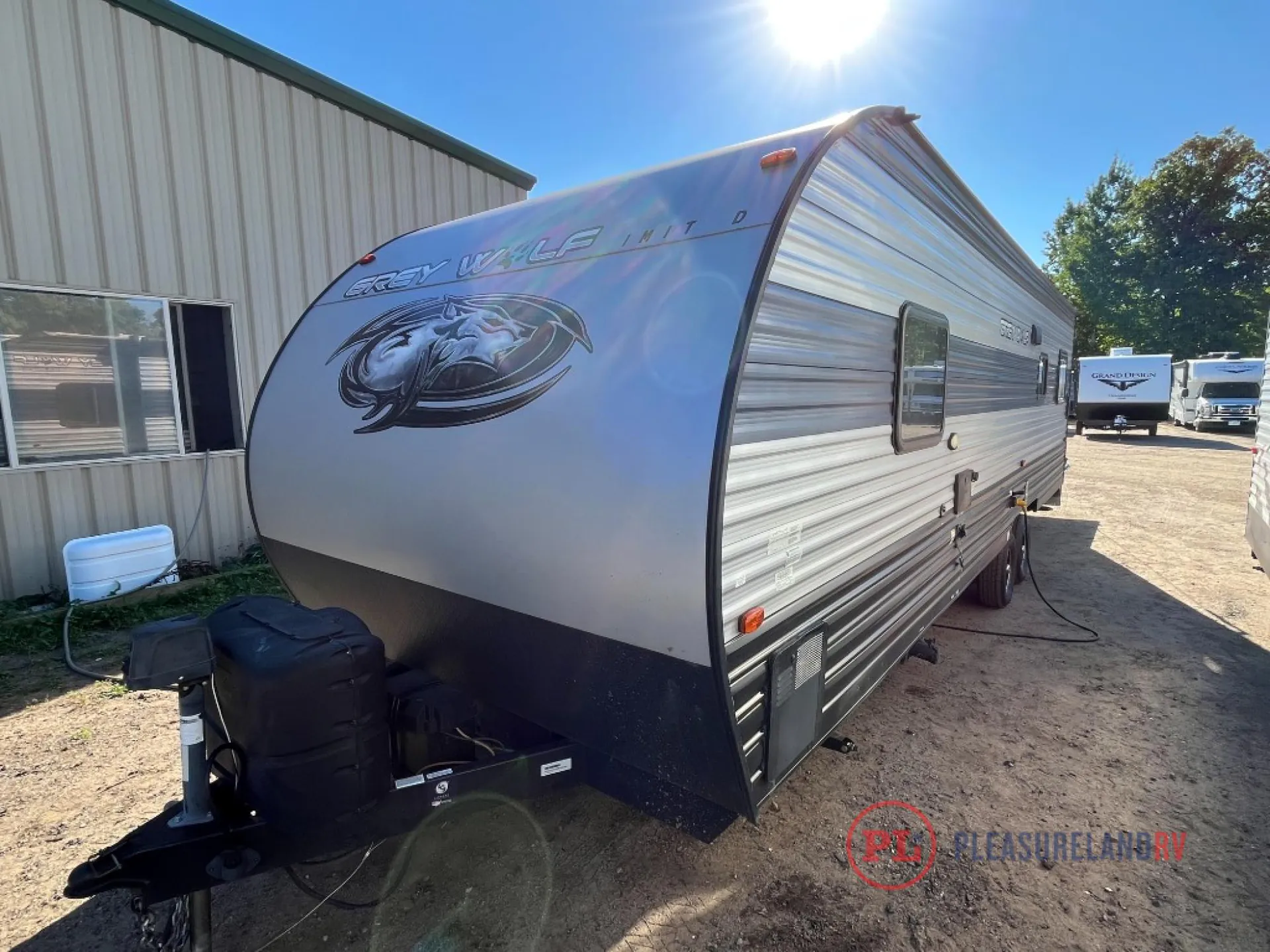 2021 Forest River Cherokee Grey Wolf 25RRT - Photo 3