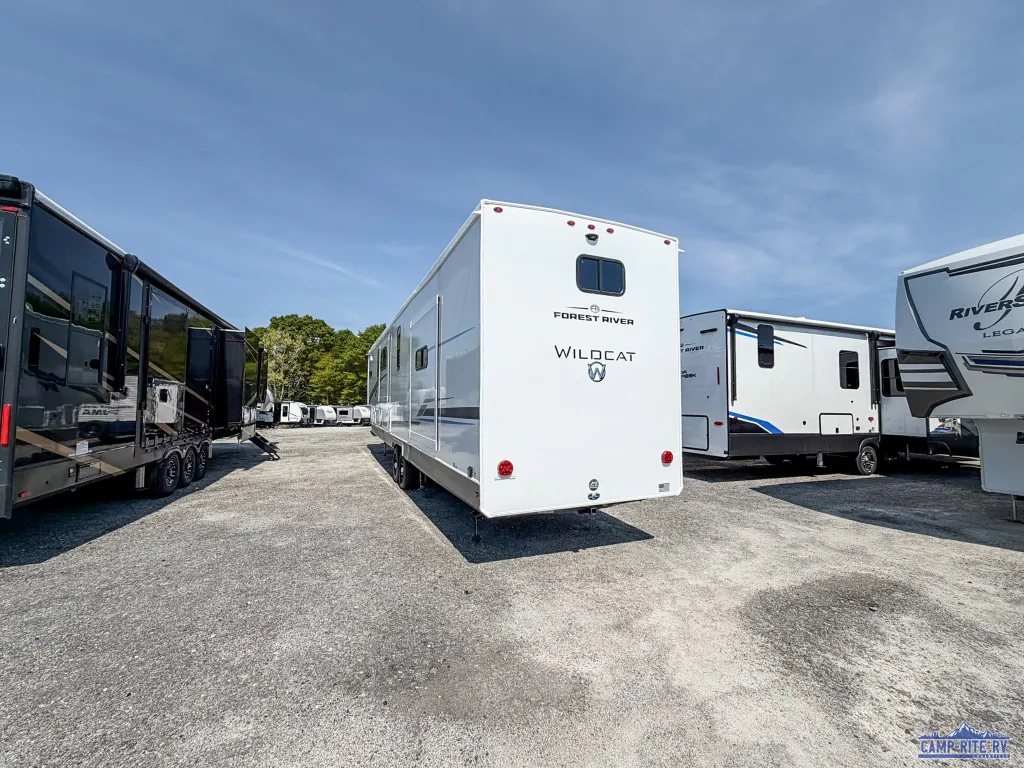 2026 Forest River Wildcat 37GALLEY - Photo 4
