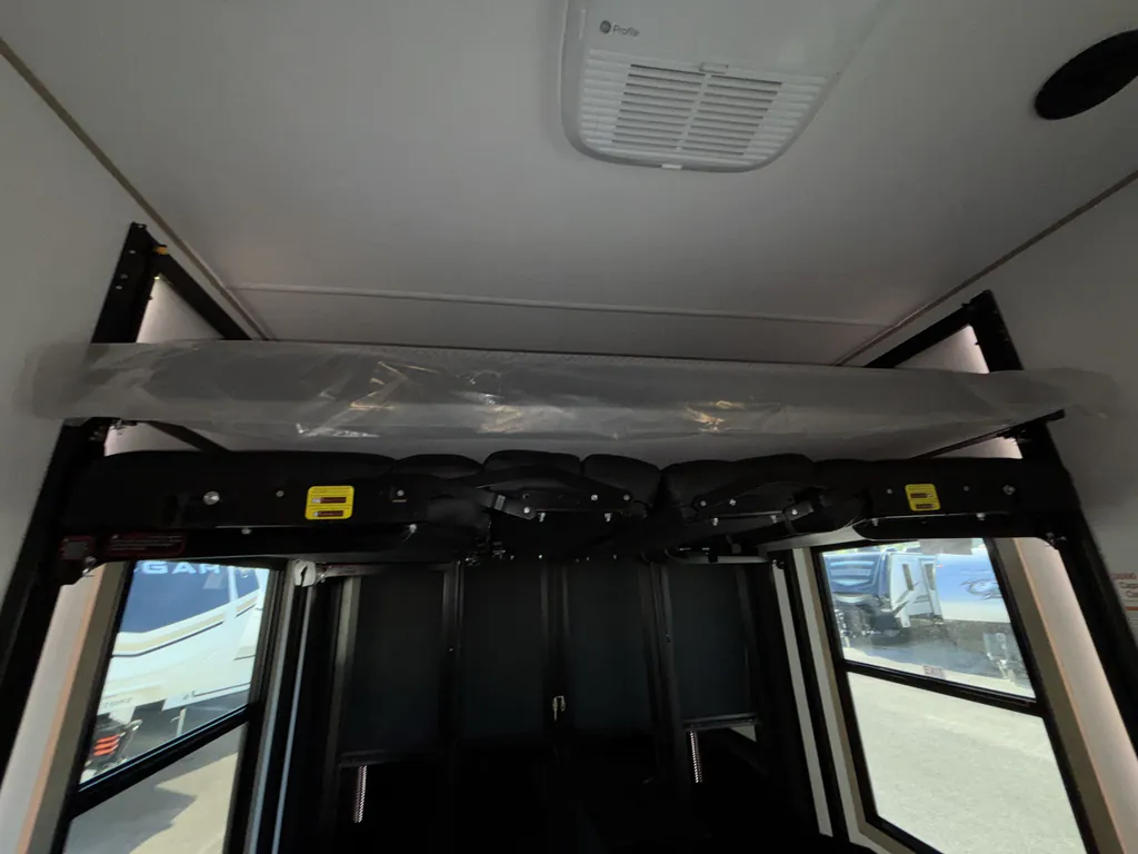 2026 Keystone Raptor 433, Photos photo 22