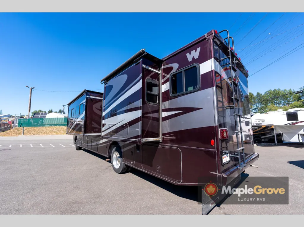 2014 Winnebago Vista 35B, Photos photo 14