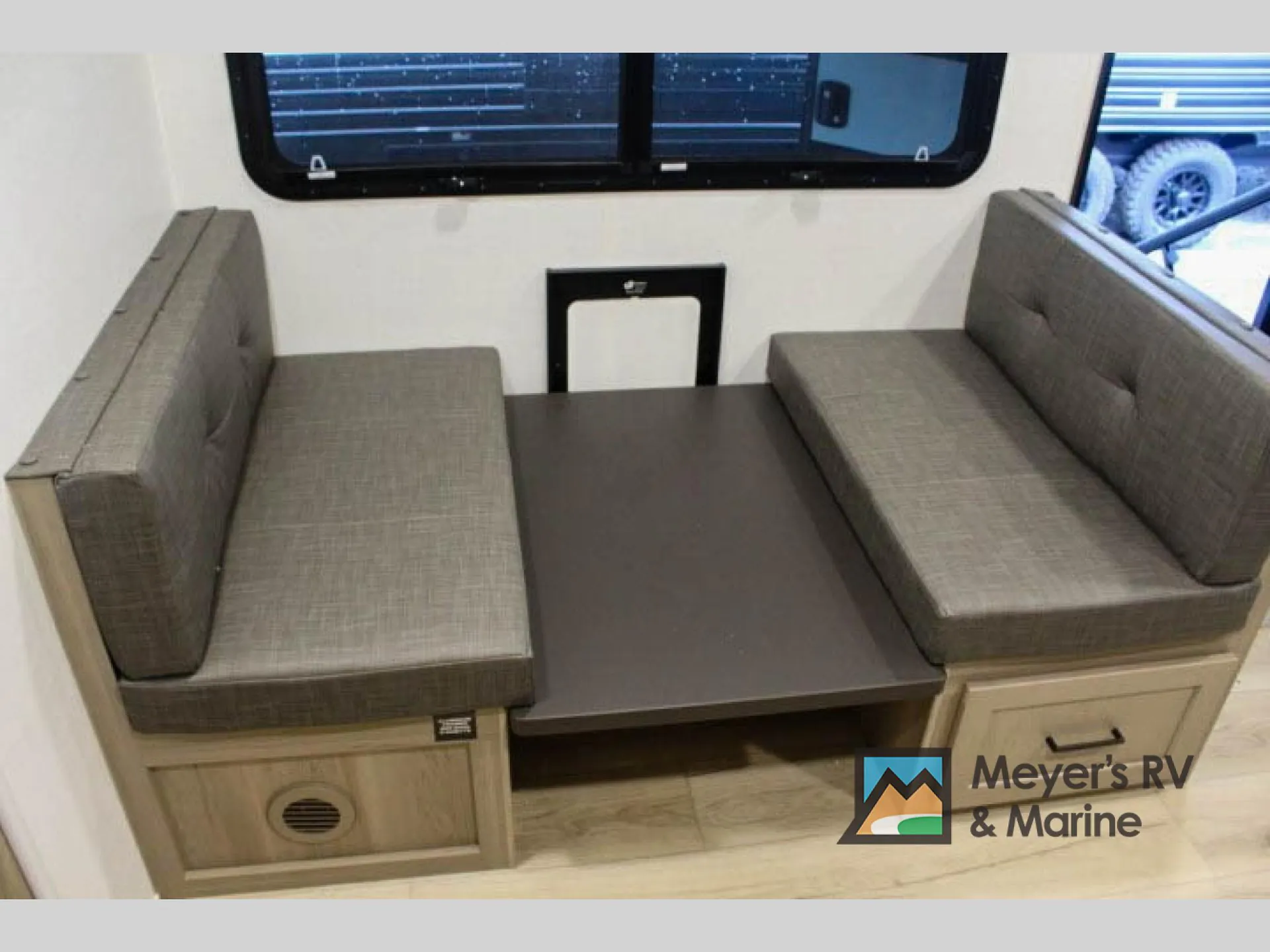 2026 Forest River Rockwood Mini Lite 2515S — Photo 7