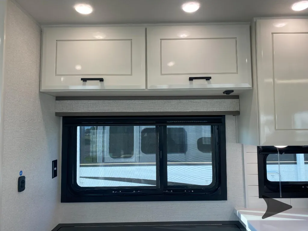 2027 Jayco Pinnacle 32RLTS, Photos photo 12
