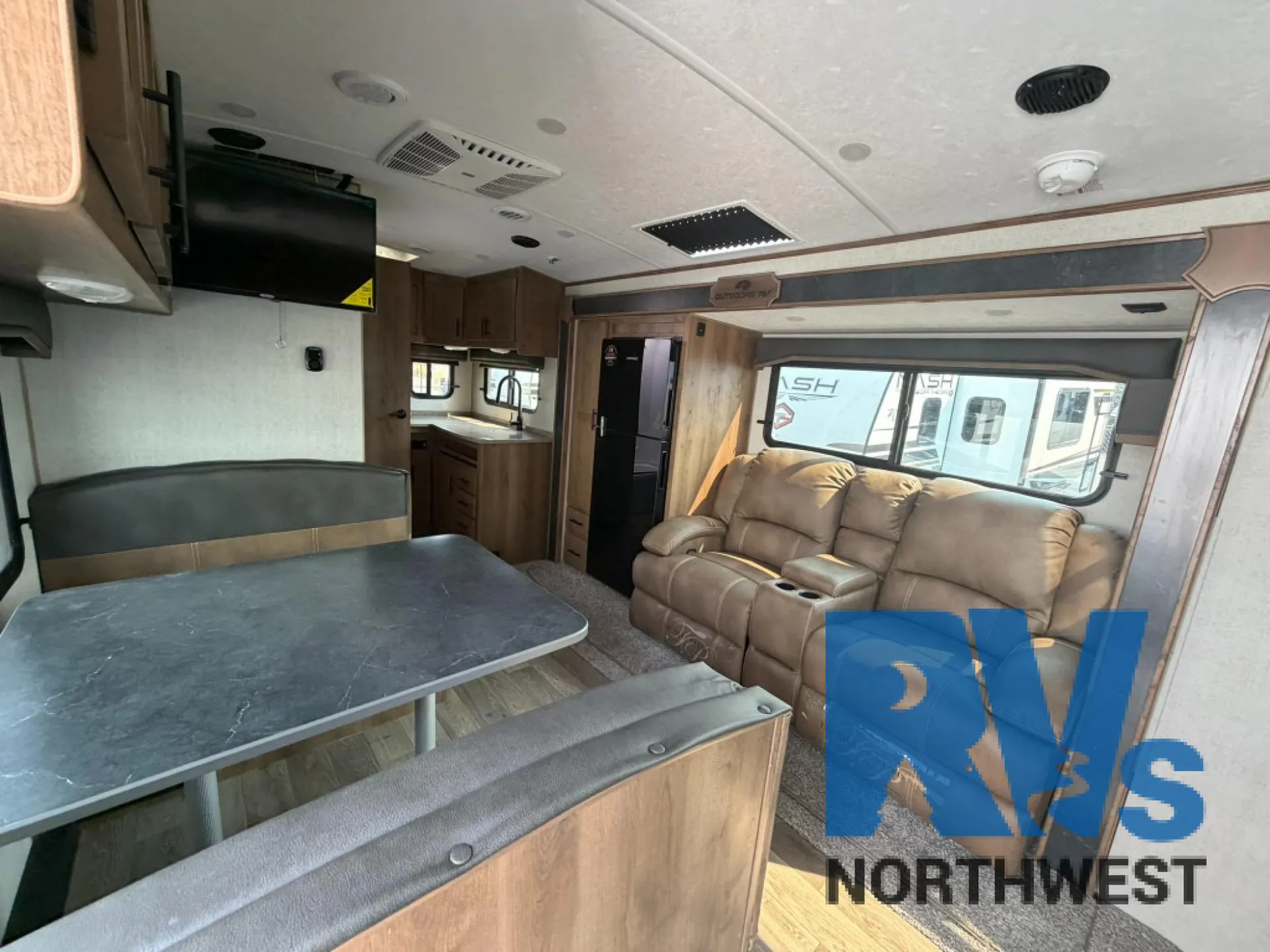 2027 Outdoors RV Back Country Series 24KRS - Photo 3