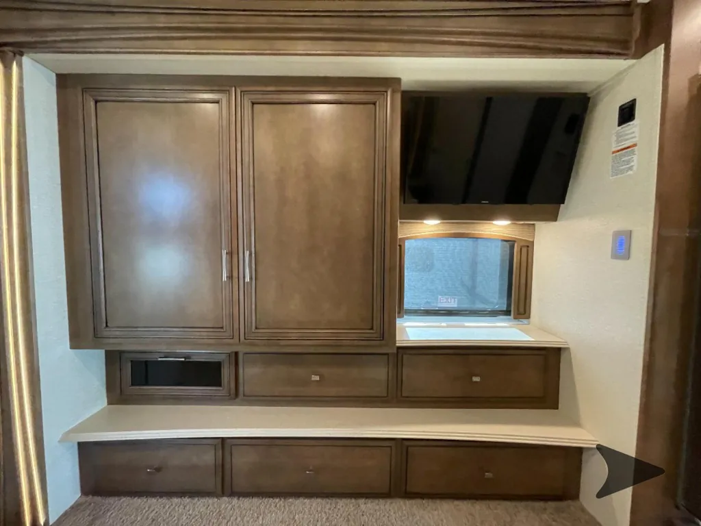 2020 Newmar Canyon Star 3929, Photos photo 29