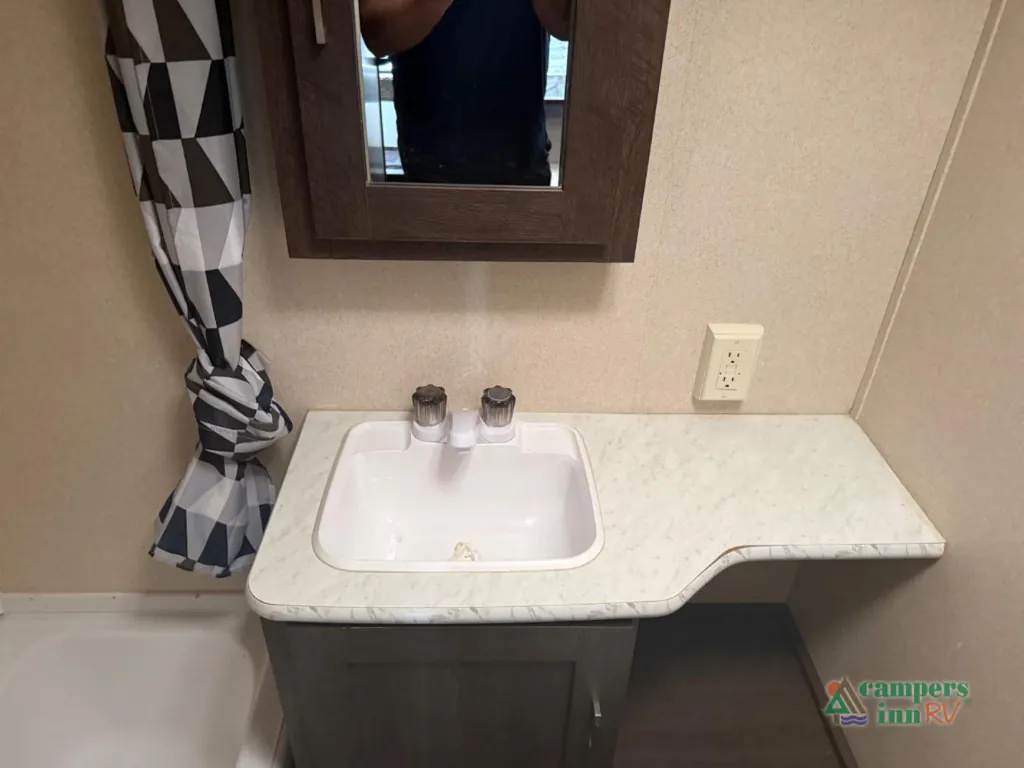 2018 Forest River Wildwood X-Lite 201BHXL, Photos photo 39