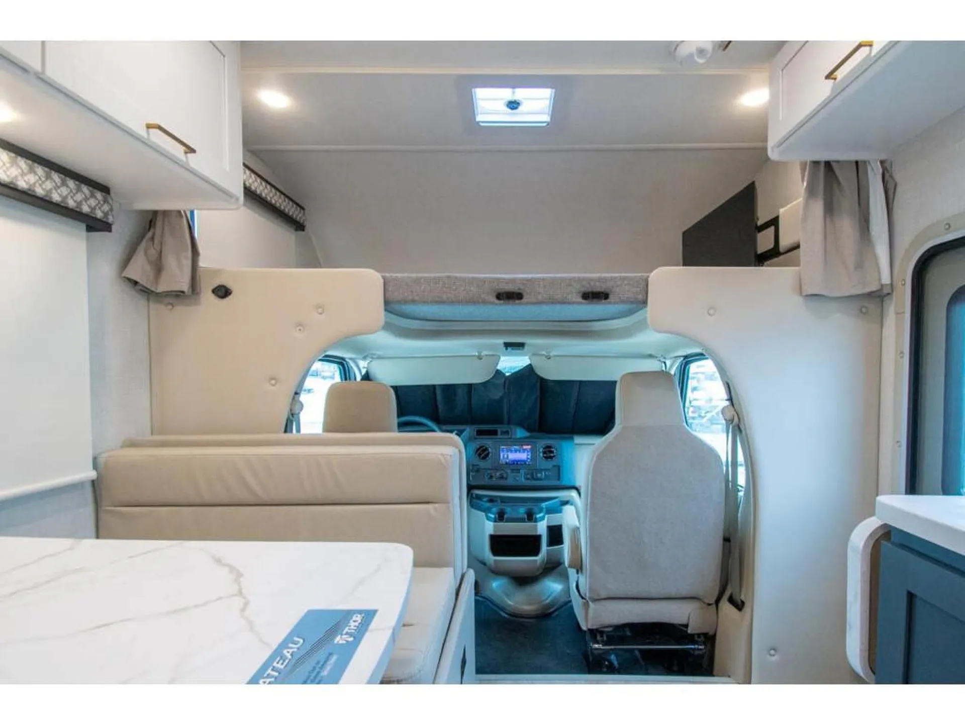 2027 Thor Motor Coach Geneva 22VZ - Photo 4