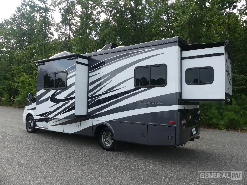 2017 Tiffin Wayfarer 24 QW - Photo 4