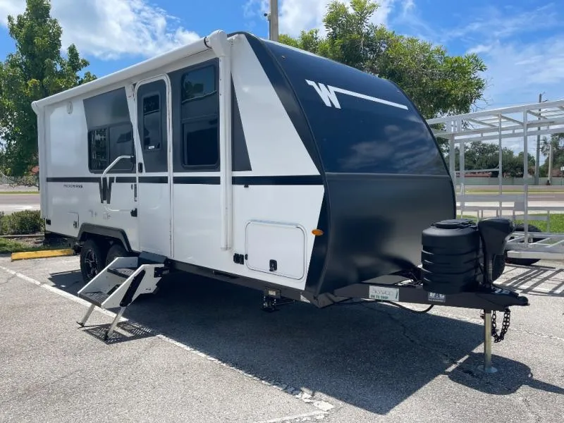 2026 Winnebago Micro Minnie 2108DS - Photo 2