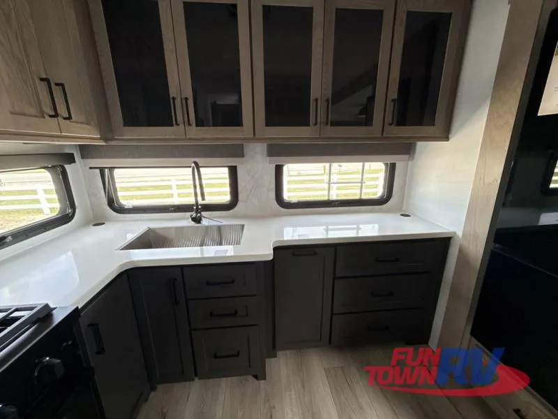 2026 Forest River Rockwood Signature 301RK - Photo 4