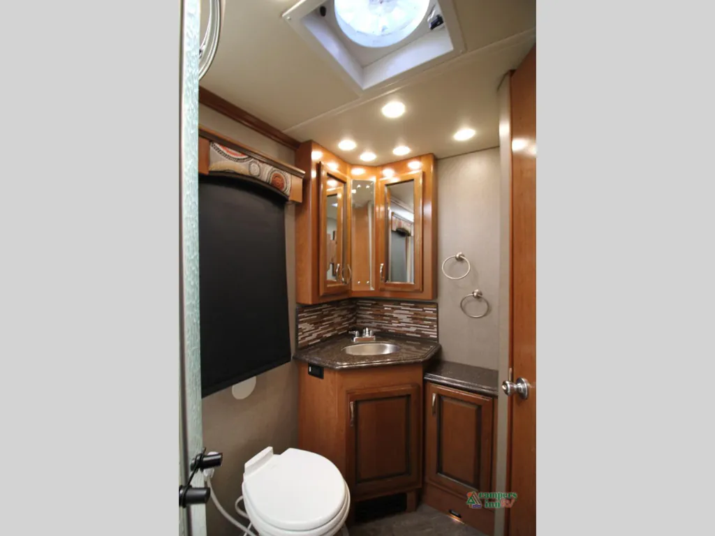2018 Fleetwood Pace Arrow LXE 38B, Photos photo 67