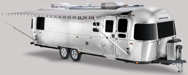 Airstream Classic 33FB exterior