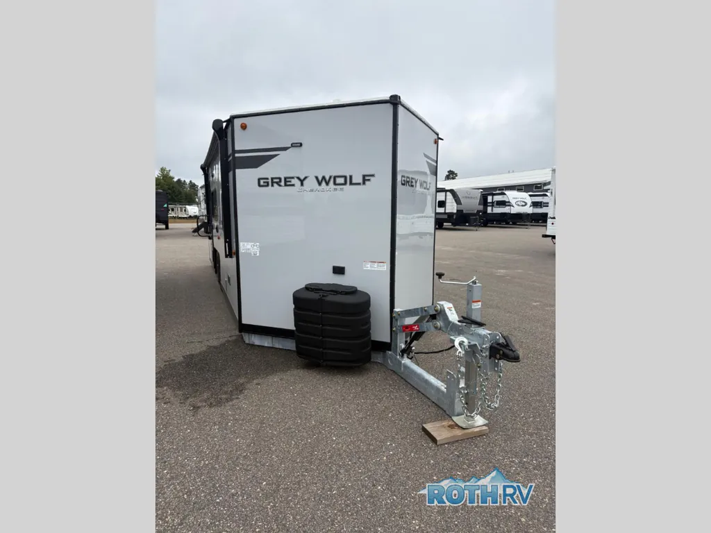 2027 Forest River Cherokee Grey Wolf 21GP, Photos photo 2